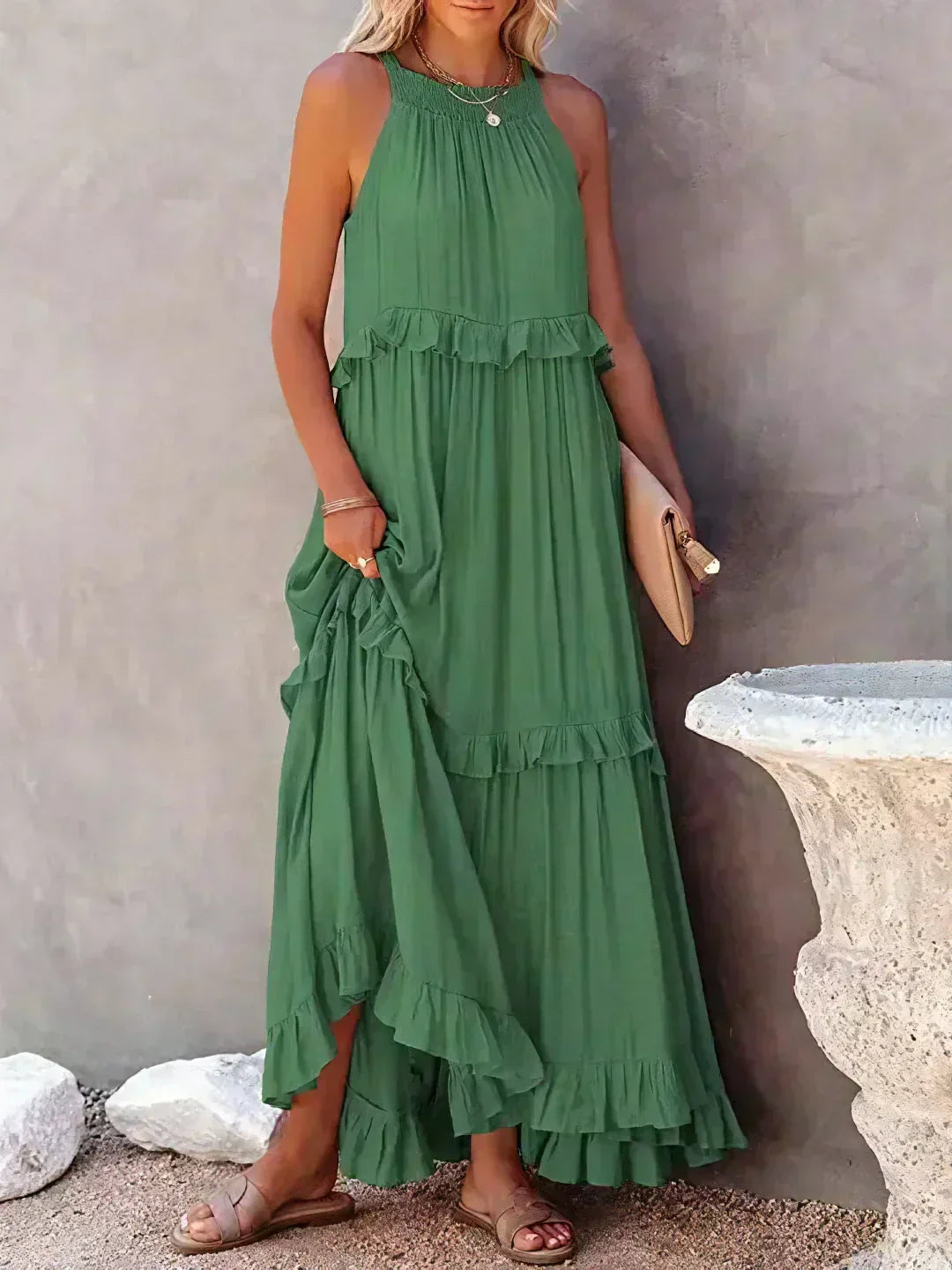 Sarah | Robe longue à volants et col licou (Presque épuisé)