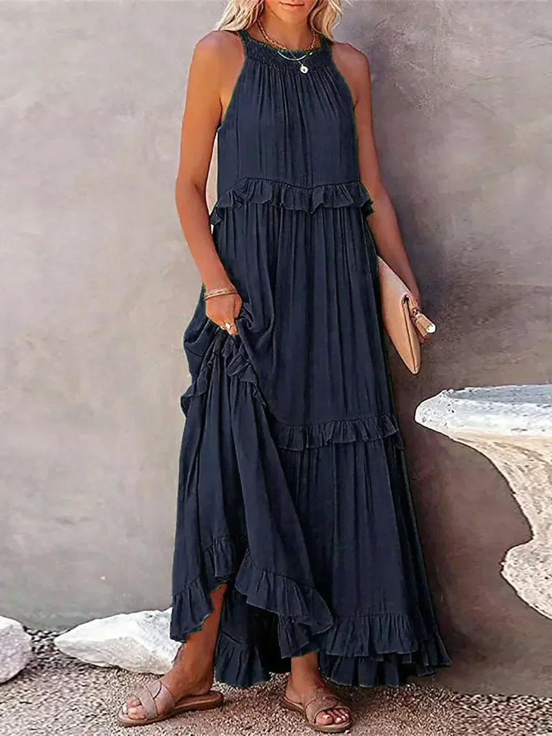 Sarah | Robe longue à volants et col licou (Presque épuisé)