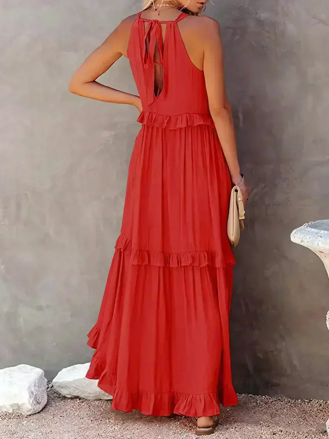 Sarah | Robe longue à volants et col licou (Presque épuisé)