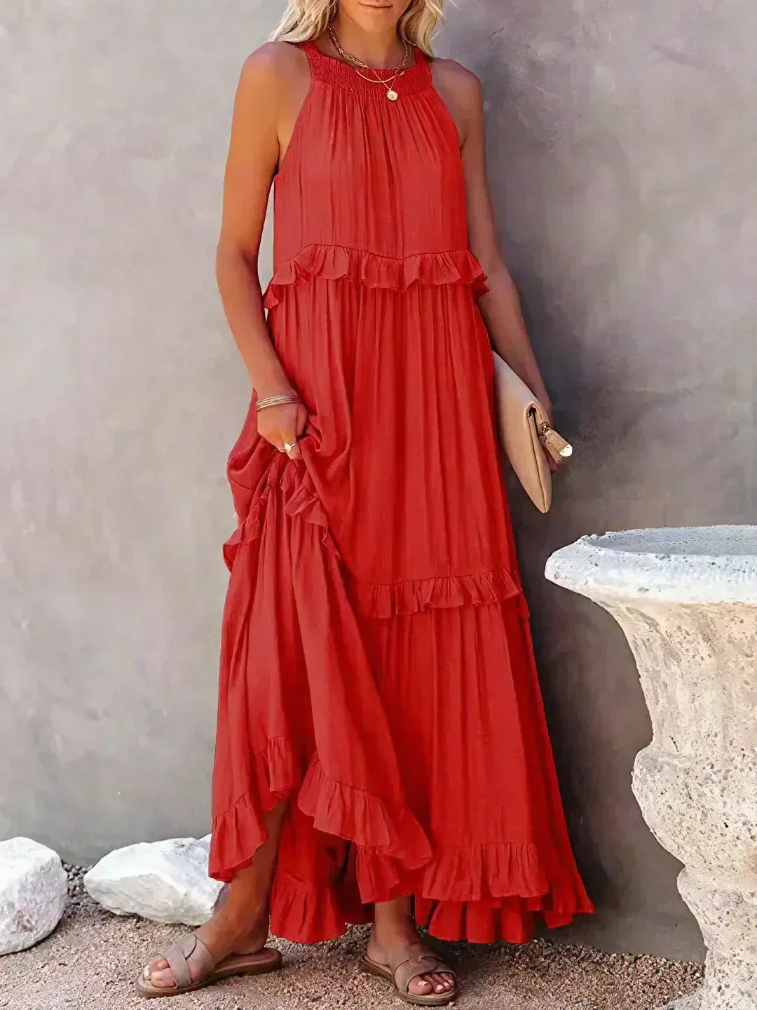 Sarah | Robe longue à volants et col licou (Presque épuisé)
